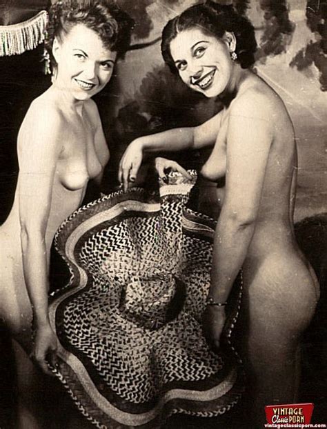 Classic Porn Real Amateur Thirties Girls S Xxx Dessert Picture