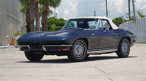 1963 Chevrolet Corvette Convertible for Sale at Auction - Mecum Auctions