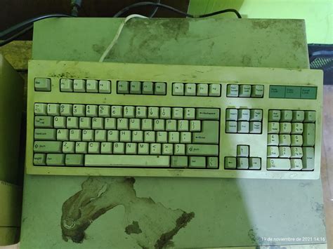 i need help to identify this ibm pc clone : vintagecomputing