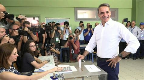 El Conservador Mitsotakis Gana Holgadamente Las Elecciones Griegas