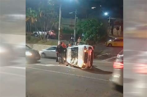 Motorista Fica Ferido Em Capotamento Na Avenida Brasil