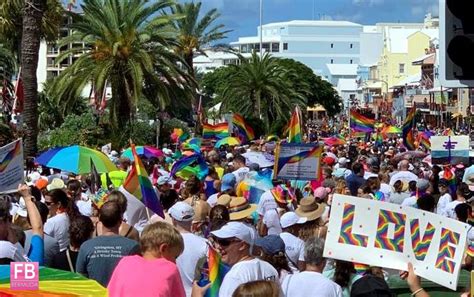 Thousands Attend Bermudas First Pride Parade Forever Bermuda