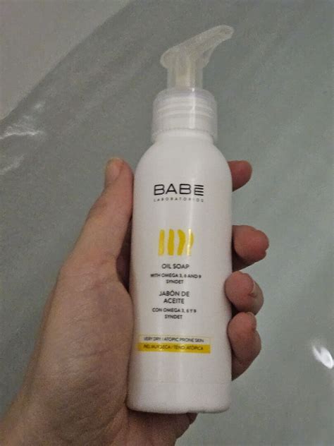 Олія для миття тіла від Babe Laboratorios MAKEUP Club