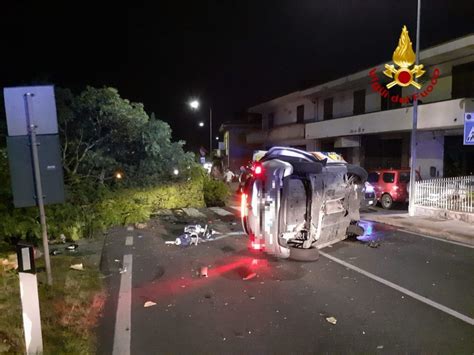 Auto Fuoristrada Nella Notte Feriti Due Quarantenni Arezzo News L