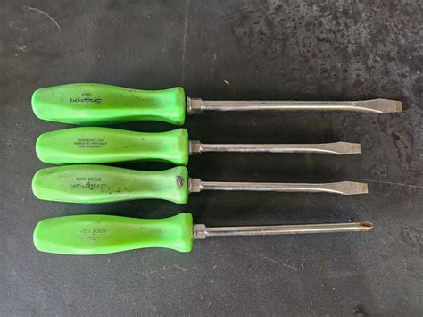 (4) Snap-On Screwdrivers - Gavel Roads Online Auctions