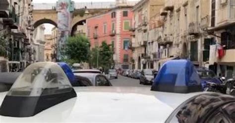 Video Nuovo Blitz Interforze A Napoli In Campo Uomini