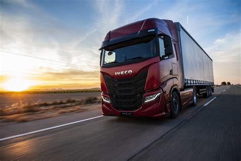 Iveco S Way Drive The New Way Iveco Schouten