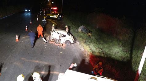 Homem Morre E Duas Pessoas Ficam Feridas Em Acidente No Lago Oeste