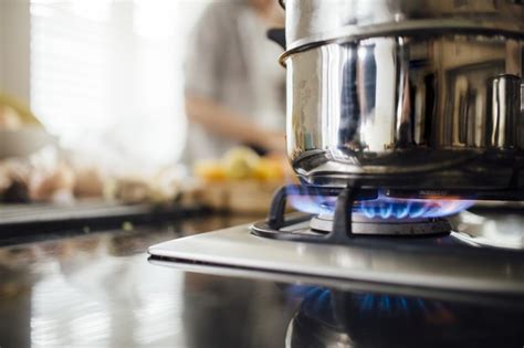 How To Troubleshoot A Gas Stove Igniter That Keeps Ticking Hunker