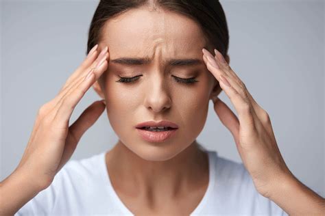 Ways A Florida Chiropractor Can Help With Your Tension Headaches