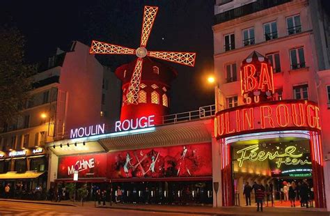 Paris By Night Tour with Moulin Rouge - City Wonders