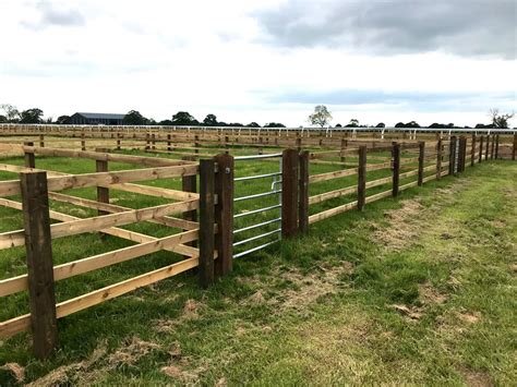 Equestrian Fencing Contractors Uk Metcalfes