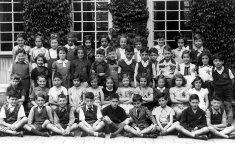 Klassenfoto Van Joodse School In De Jan Van Eijckstraat Amsterdam