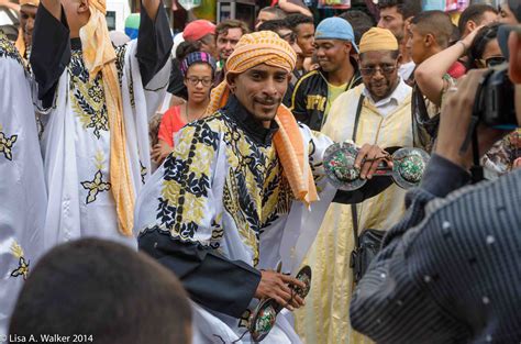 Shots from the Dark | 08_Gnawa parade