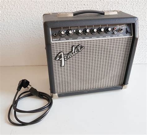 Fender Frontman 15r Reverb Guitar Amp Amplifier Catawiki