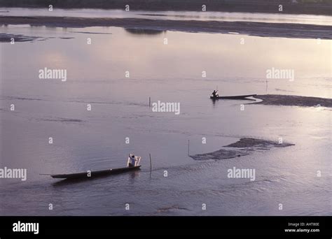 Laos Vientiane Mekong River Stock Photo - Alamy