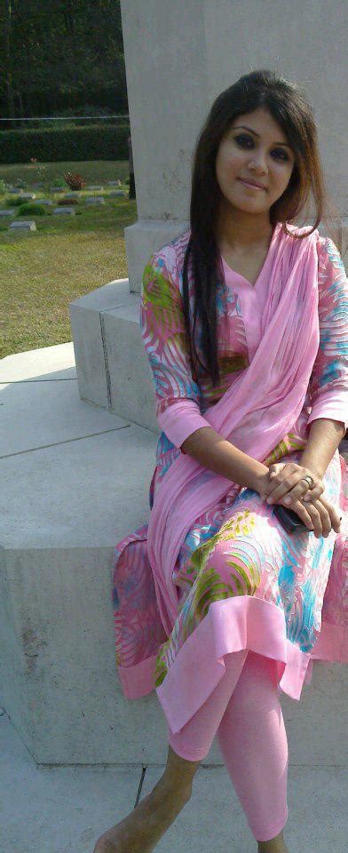 Free Cute Indian College Girls And Pakistani Girls And House Wife Biography Beautiful Desi Sexy