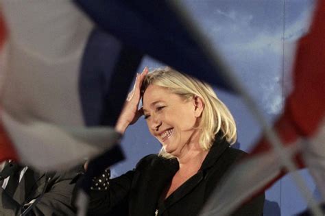 Sondage Pour La Présidentielle De 2017 Marine Le Pen En Tête La Presse