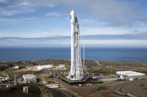 Falcon 9: SpaceX's workhorse rocket