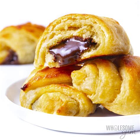 chocolate croissant recipe with crescent rolls - Mazie Branch