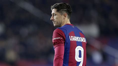 Znale Li Problem Barcelony Robert Lewandowski W Roli G Wnej