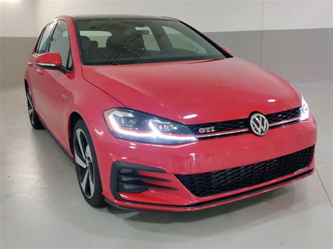 New 2020 Volkswagen Golf Gti Se Hatchback