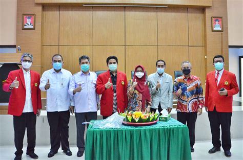 Fakultas Kehutanan Unhas Gelar Syukuran Capain Jurnal Forest And