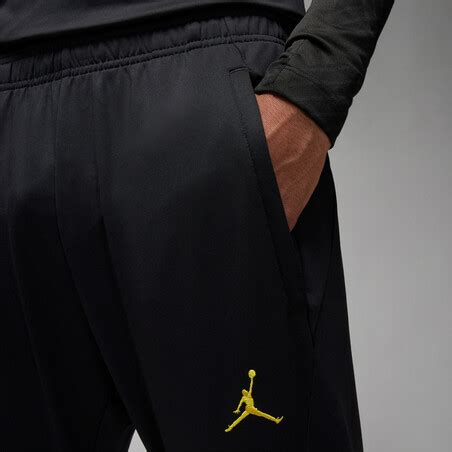 Pantalon Surv Tement Psg Strike Noir Jaune Sur Foot Fr