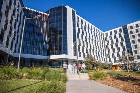 Cara Daftar Biaya Kuliah University Of Canberra Education Republic