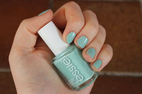 Essie Nail Polish Mint Candy Apple El Willmer