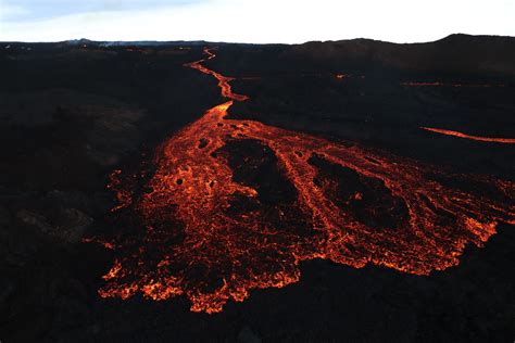 Hawaii Il Vulcano Mauna Loa Tornato A Eruttare Lifegate