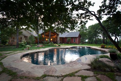 Stoneledge - Luxury Swimming Pool - Grapevine, TX - Traditional - Pool ...