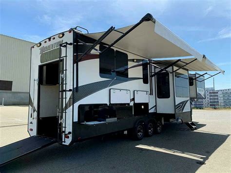 2017 Grand Design Momentum 376th Fifth Wheel Toy Hauler Trailer Rv 5