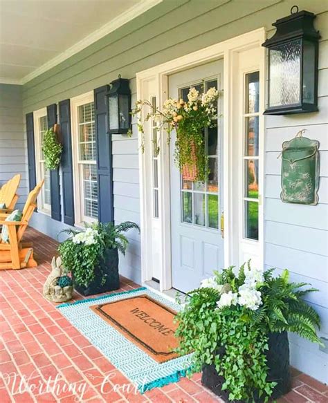 Modern Farmhouse Spring Porch Styling On A Budget| Worthing Court