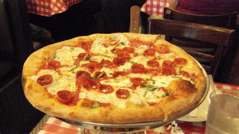 Lombardi's Pizza, New York City - Nolita - Menu, Prices & Restaurant ...