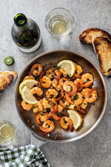 White Wine Garlic Prawns Simply Delicious