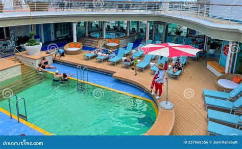 The Swimming Pool Area Aboard the Royal Caribbean Mariner of the Seas ...