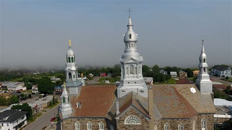 Église de Notre Dame des Neiges de Trois Pistoles en juillet 2023