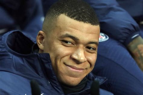 Al Hilal Tawarkan Gaji Fantastis 700 Juta Euro Untuk Kylian Mbappe