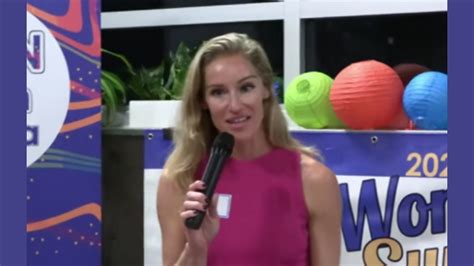 Democratic Candidate Performed Sex Acts With Husband Online For Tips Mckoysnews