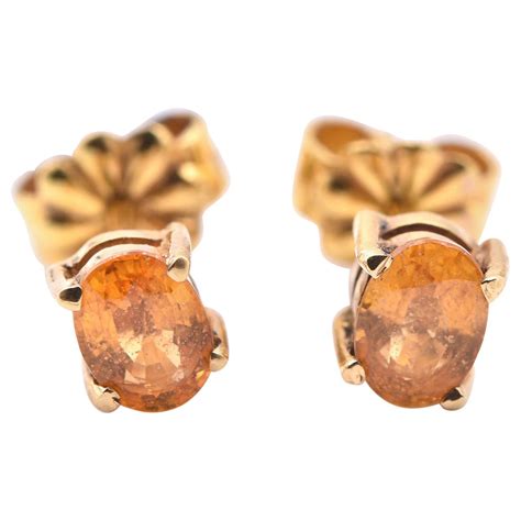 Karat Yellow Gold Oval Shaped Buff Top Faceted Citrine Stud Earrings