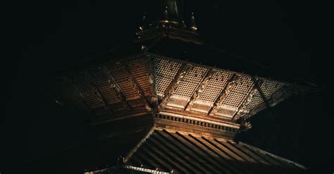 Temple Tower at Night · Free Stock Photo