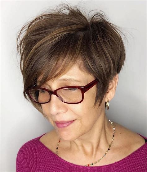 60 Unbeatable Haircuts For Women Over 40 To Take On Board In 2019