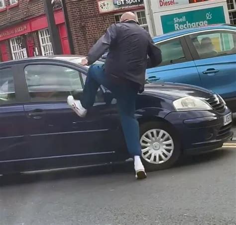 Driver Pulls Knife On Motorist As Brawl Erupts Outside Welling Petrol