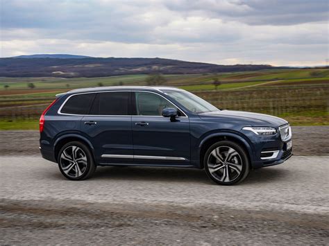 Volvo Xc T Awd Plug In Hybrid Ultimate Bright Autoguru At