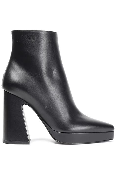 Womens Designer Boots Sale Up To 70 Off At The Outnet