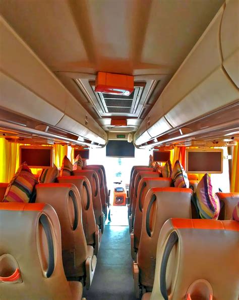 Sewa Medium Bus Pariwisata Seaters Jetbus Md