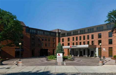 Philadelphia Marriott Old City Resort: Best Prices & Reviews | All Resorts