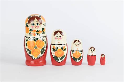 Matryoshka with Russian flag - Creative Commons Bilder