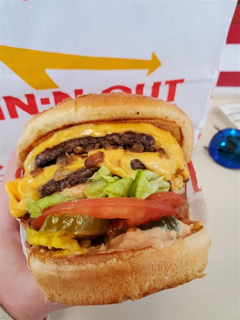 A Beauty : r/burgers